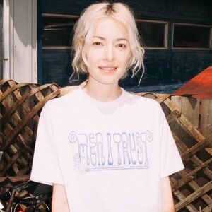 Men I Trust 🇨🇦 🎸 Harp band tour concert tee shirt Y2K vintage Hugo Bernier